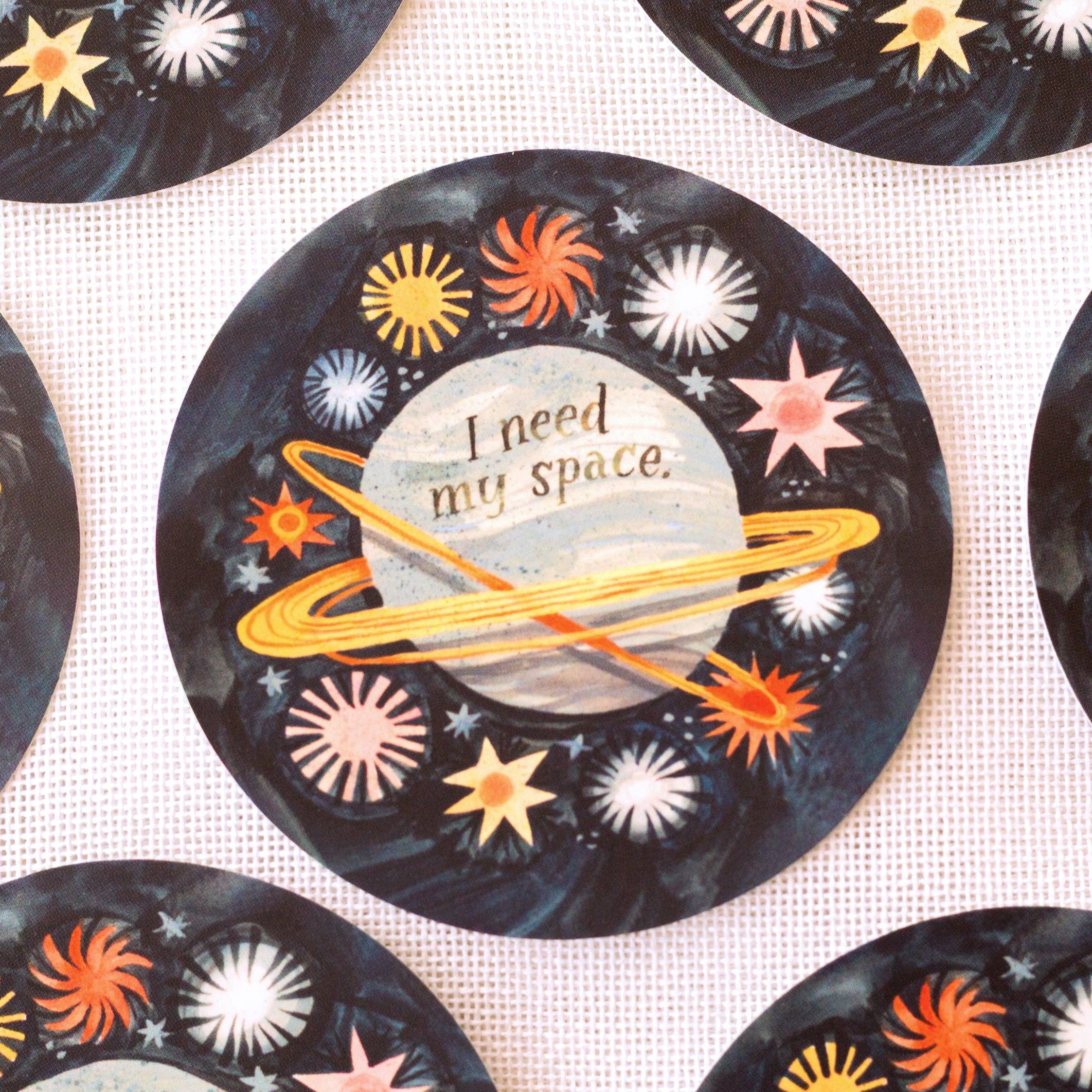 Autocollant en vinyle — I need my space